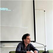 Doctorando en Historia y Teoría Política imparte clases de historia o similares a la rama de humanidades a cualquier edad.